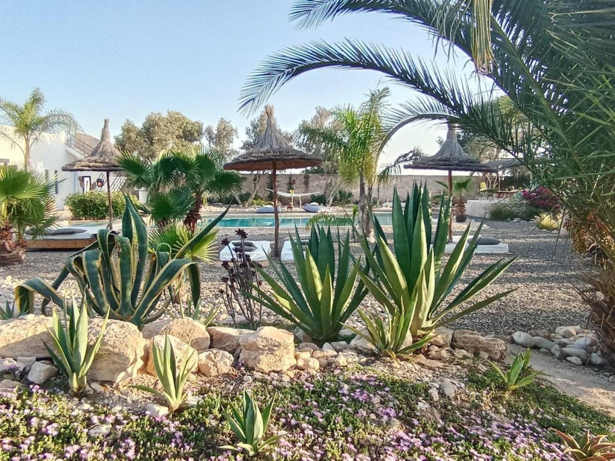 Les Jardins De Silona, Piscine Chauffee Hotel Szavíra Kültér fotó