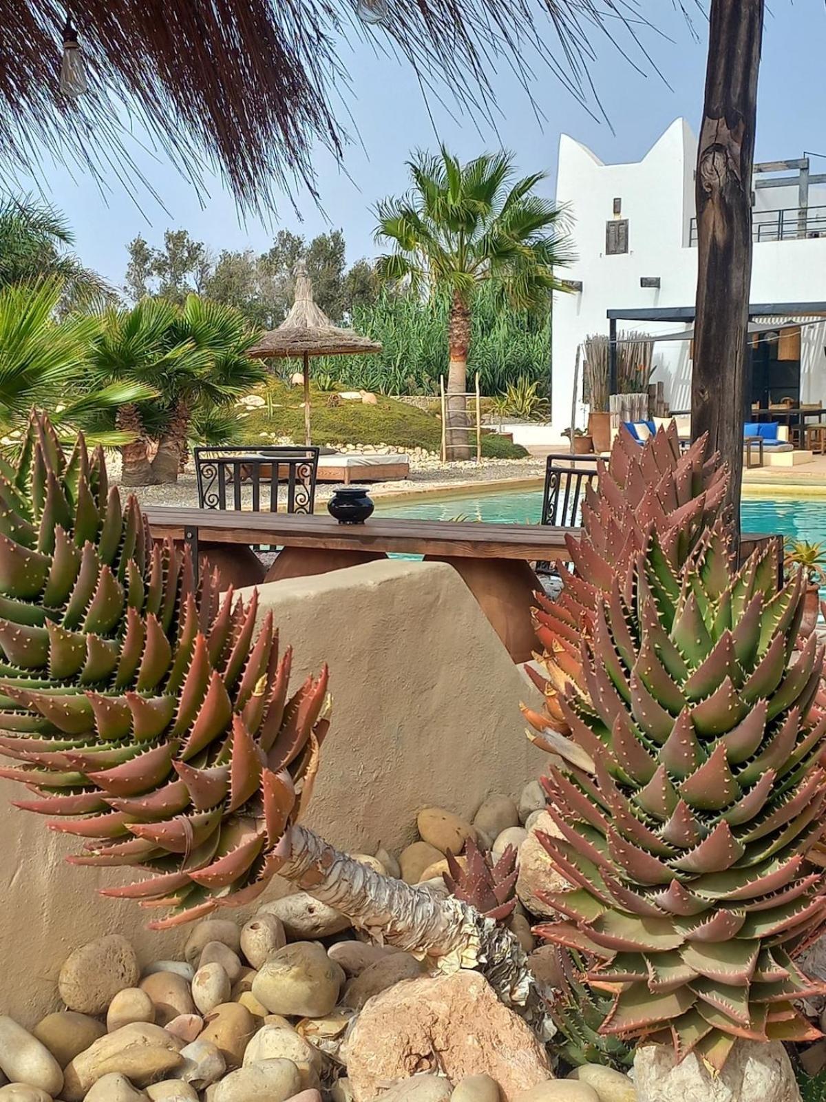 Les Jardins De Silona, Piscine Chauffee Hotel Szavíra Kültér fotó